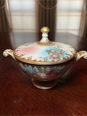 Lecot China Zapun Victorian Sugar Bowl lidded Porcelain with gold gilt 1890-1910